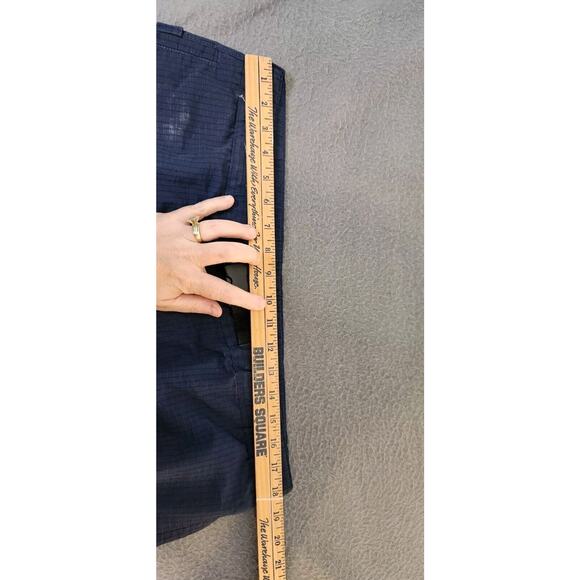 Duluth Trading Ripstop Cargo Hiking Pants Men’s Sz LGT Nylon Outdoors Utility - Picture 10 of 10